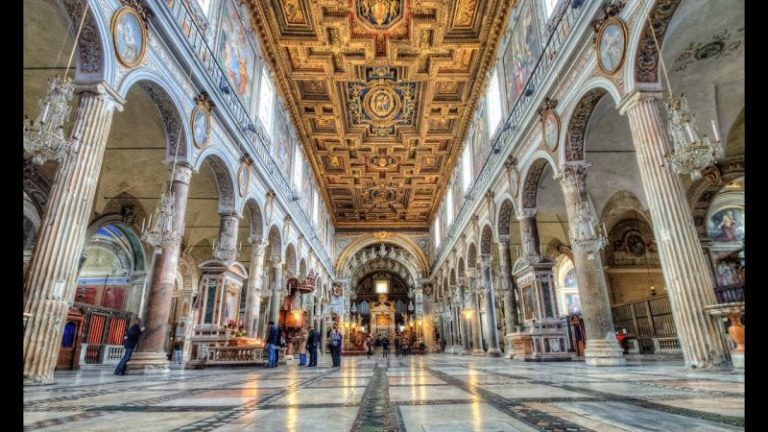 Santa Maria in Ara Coeli Kilisesi