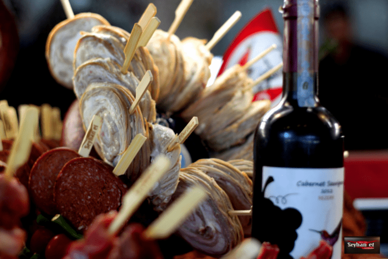 Urla’da Nerede Ne Yenir? Uygun Fiyatlıdan Gurme Lezzetlere Mekan Rehberi