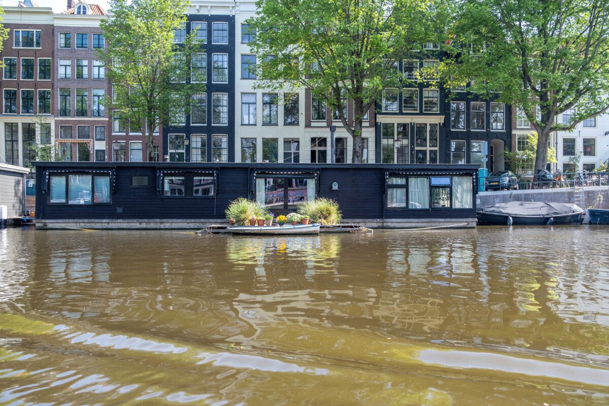 Amsterdam Tekne Evleri Pahalı mı?